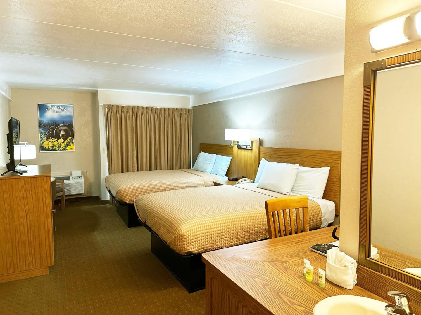 Sidney James Mountain Lodge