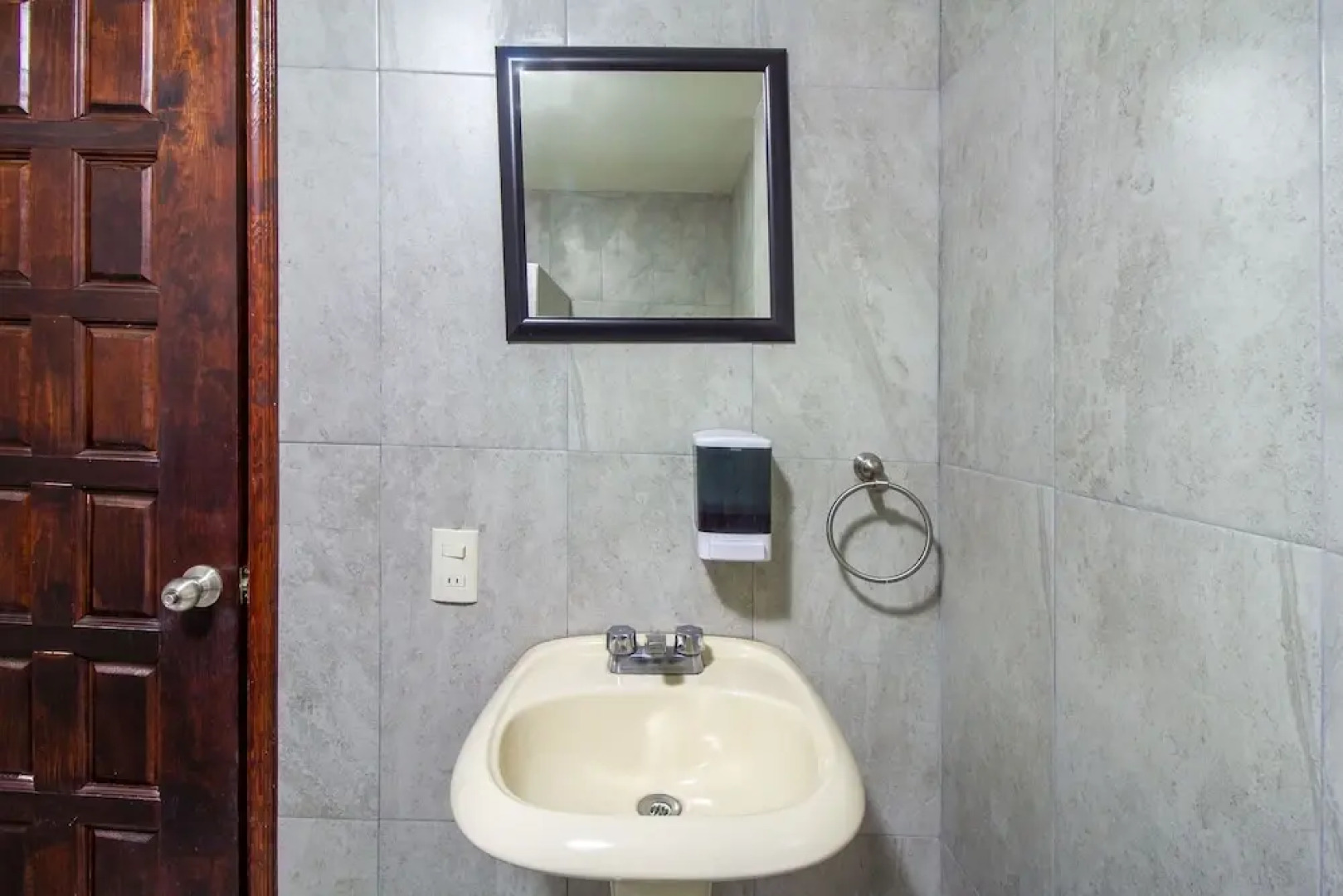 Capital O Plaza Galindo