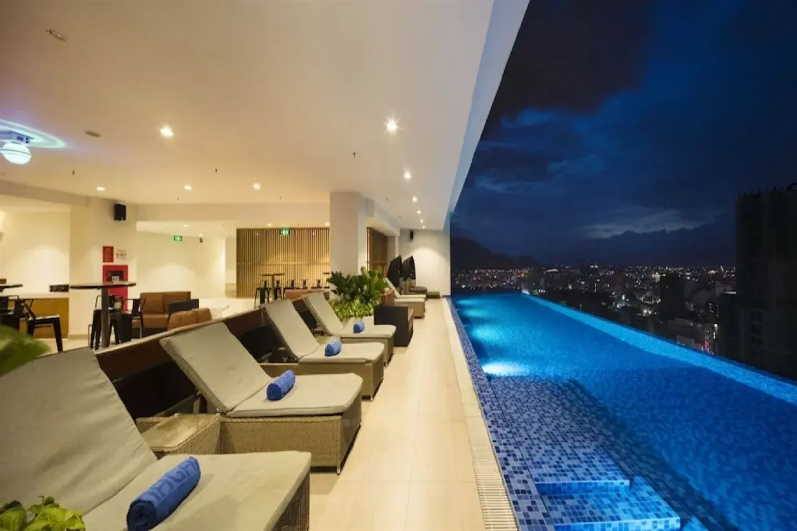 Nagar Hotel Nha Trang