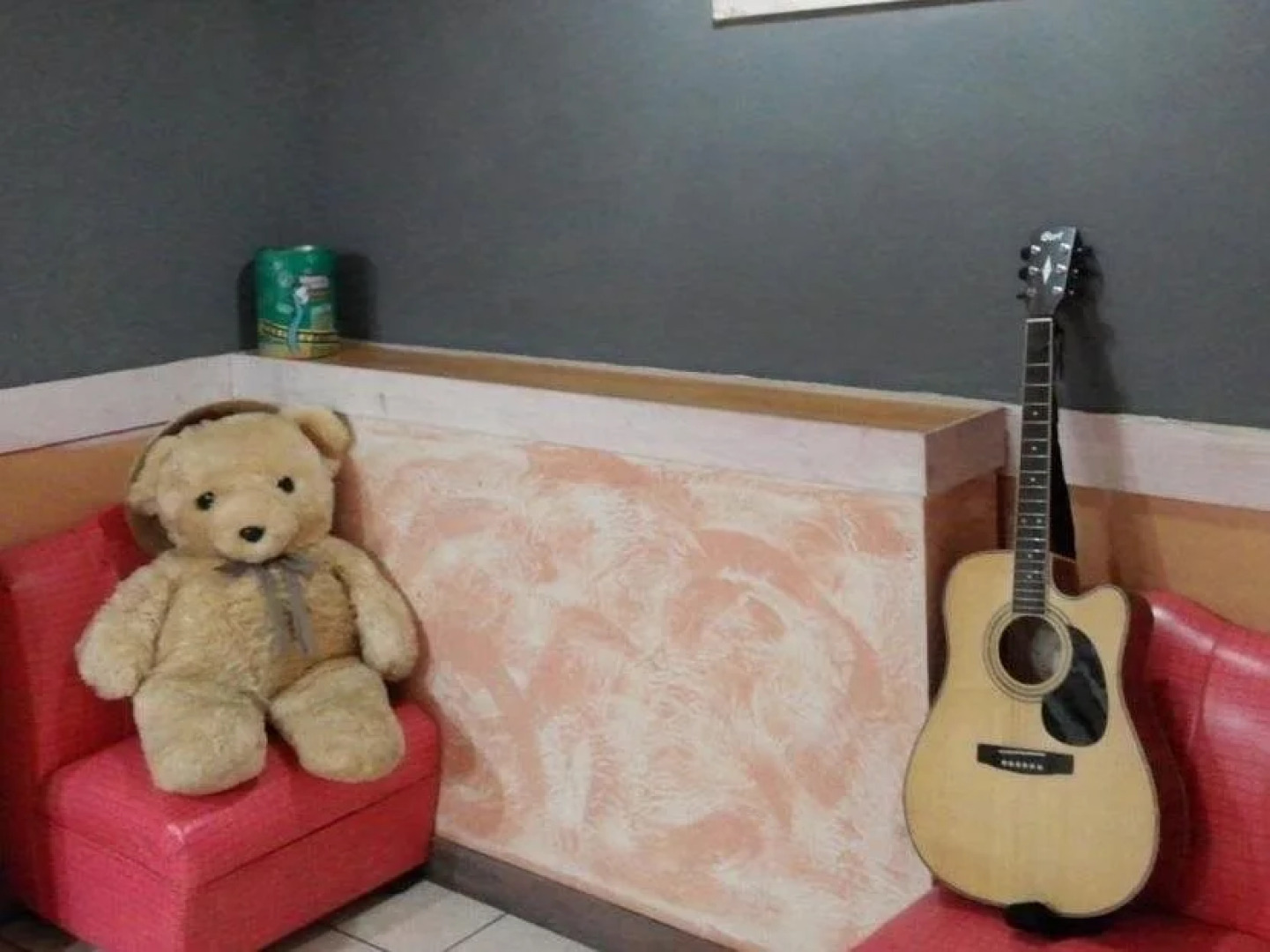 Gumi Honeymoon Hotel