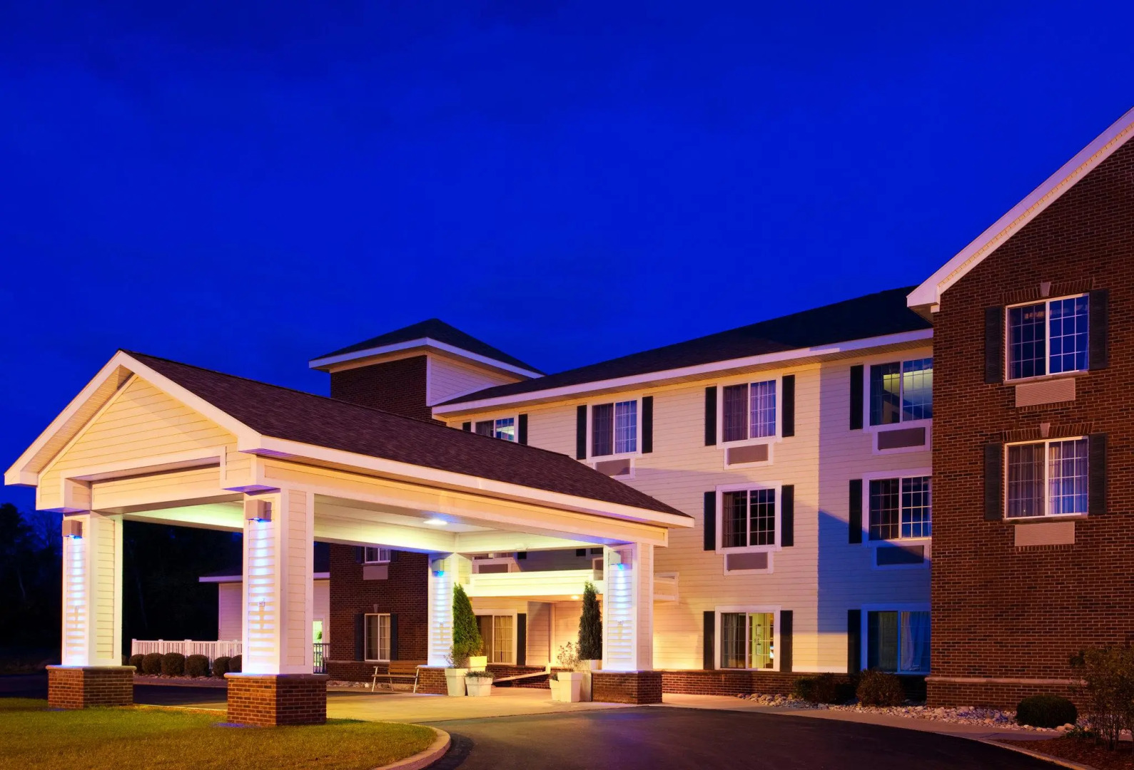 Holiday Inn Express Hotel & Suites Acme-Traverse City by IHG