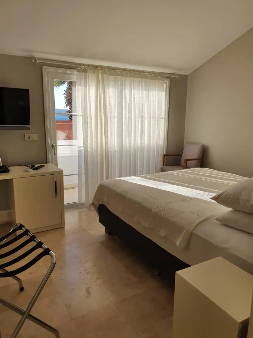 Teos Lodge Pansiyon & Restaurant