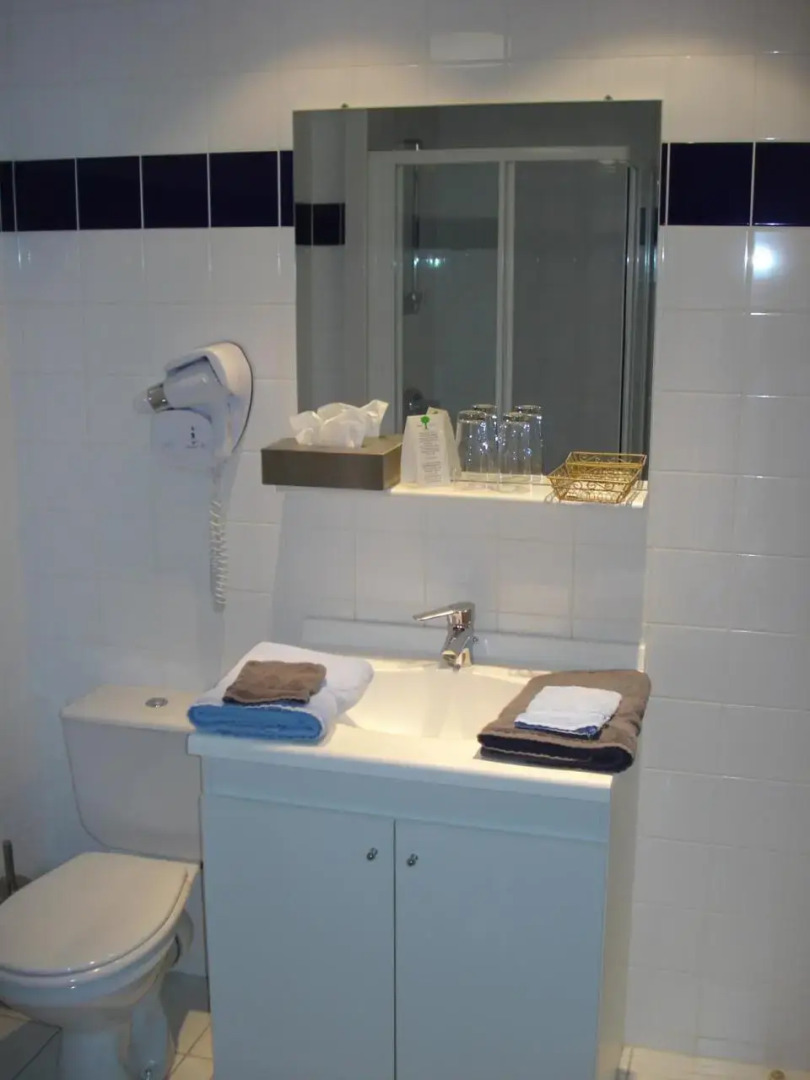 Hôtel-Restaurant des Grottes