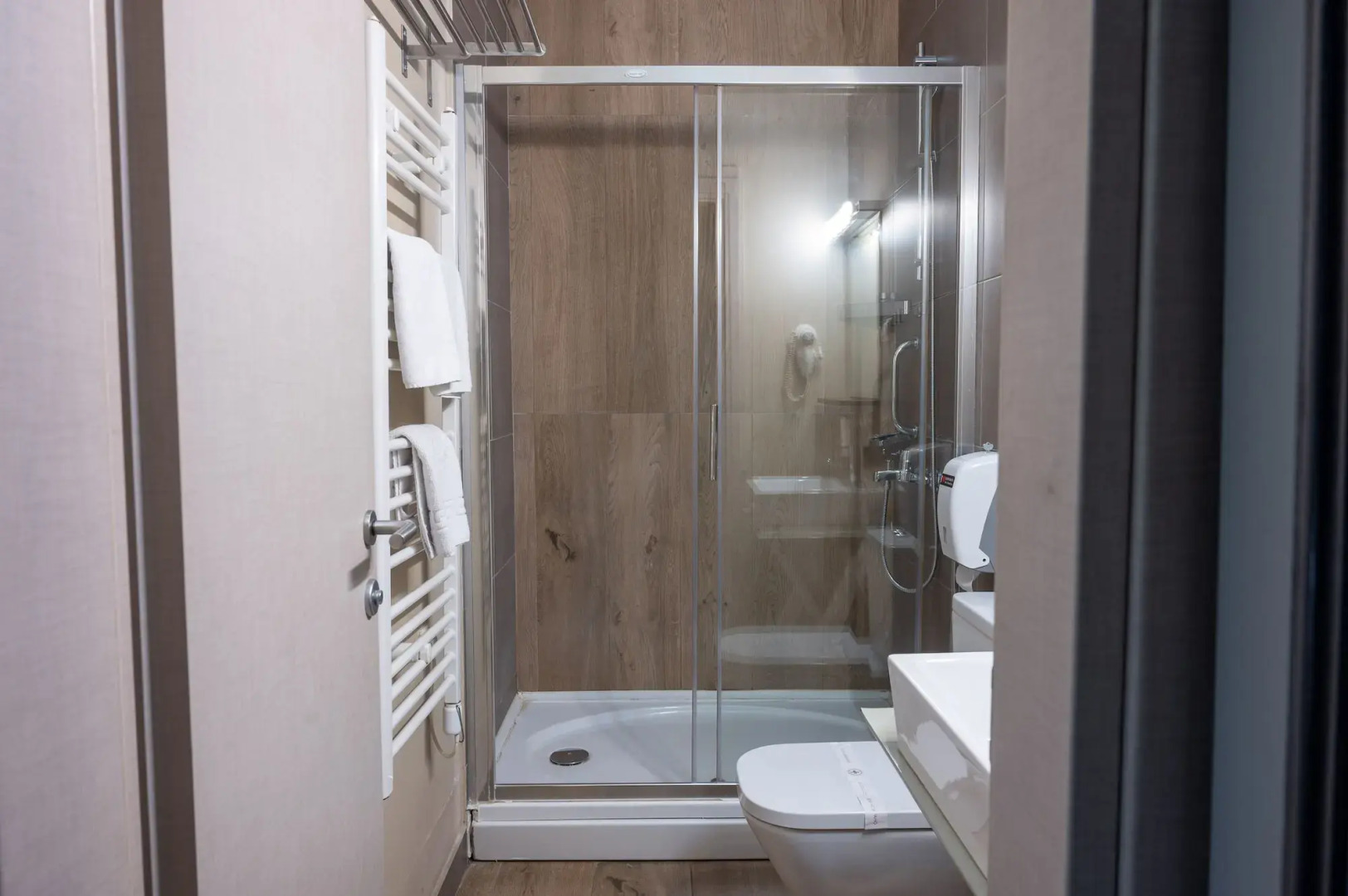 Hotel London B&B