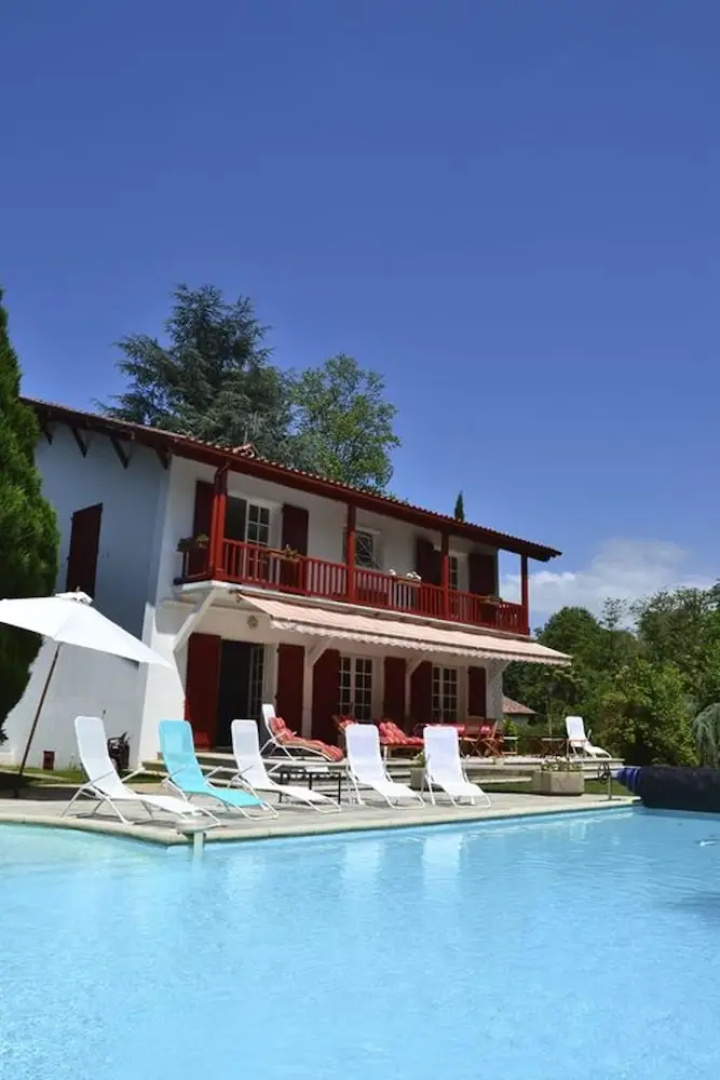 Villa With 6 Bedrooms in Cambo-les-bains, With Wonderful Mountain View, Private Pool, Enclosed Garden - 19 km From the Beach