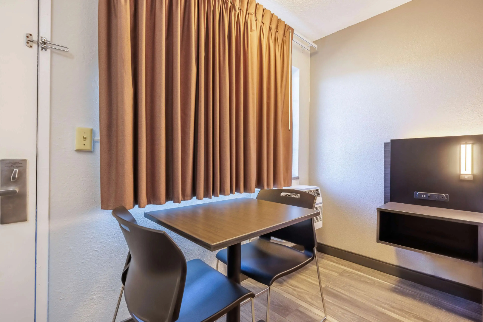 Motel 6 Portland, OR - Southeast