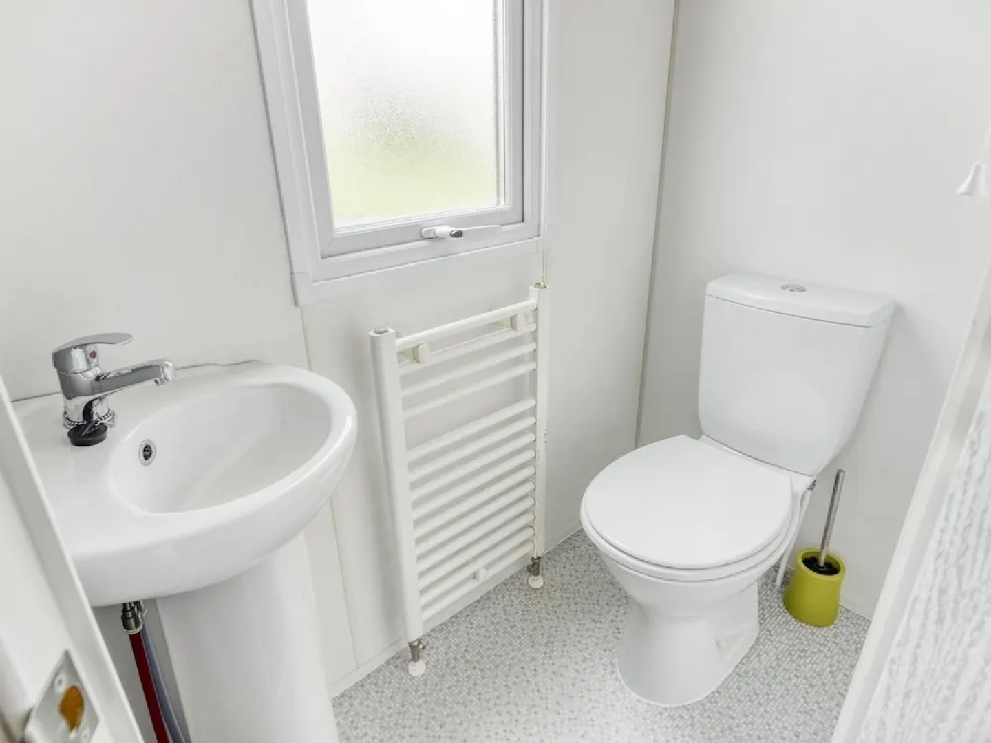 Simplistic Home in Hastings Near Alexandra Park