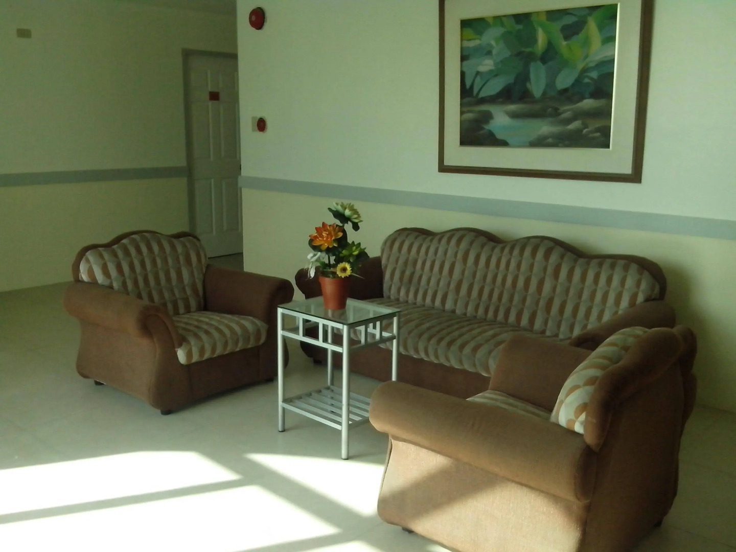 Green Ville Drive Inn by Zen Rooms