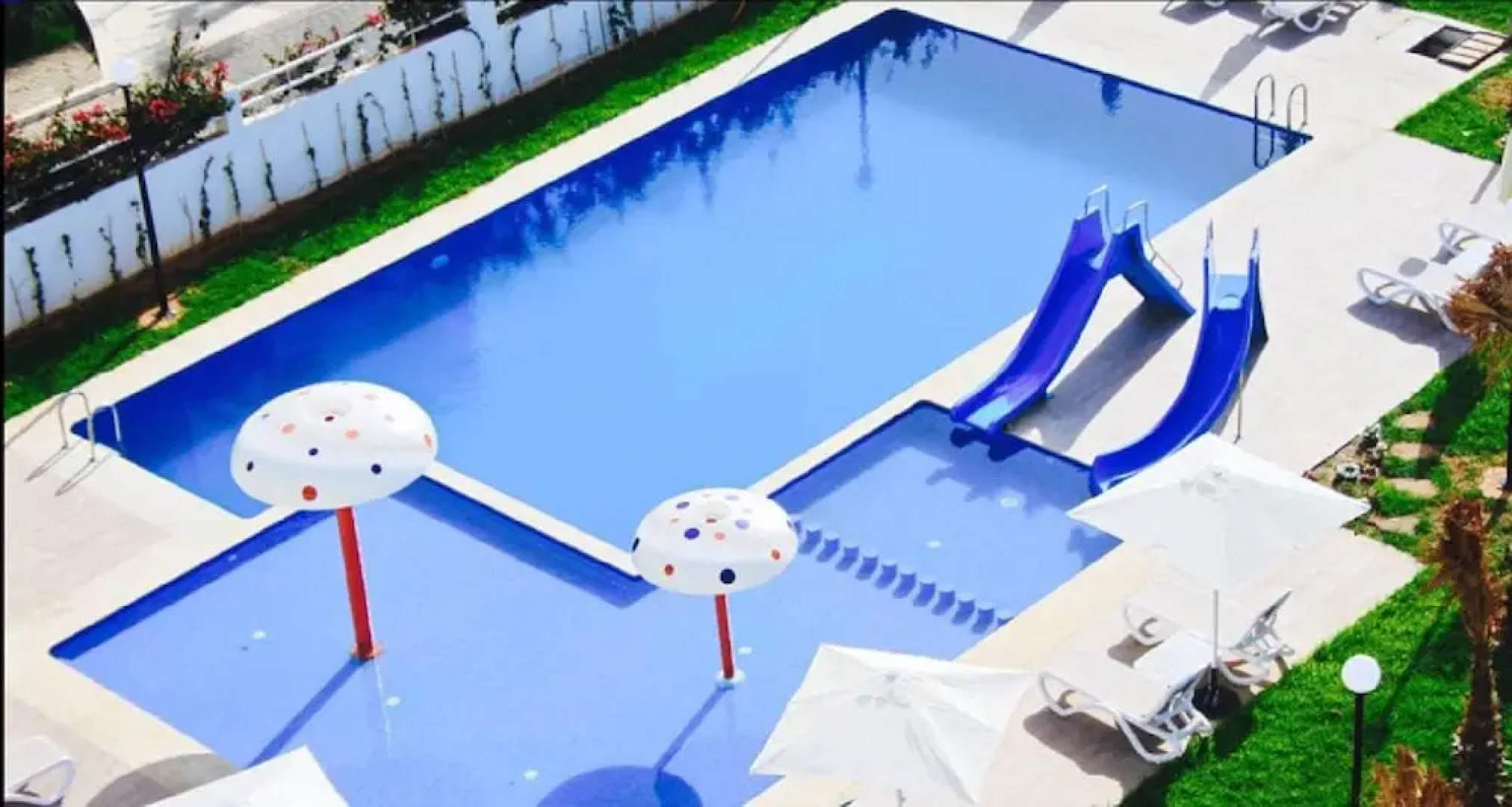 L'Escale Suites Residence by 7AV Hotels