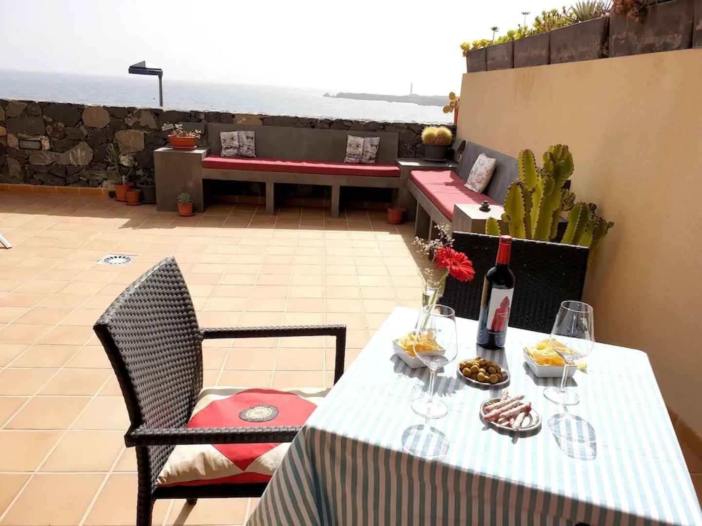 Apartment With 2 Bedrooms in Porís de Abona, With Wonderful sea View, Pool Access, Furnished Terrace