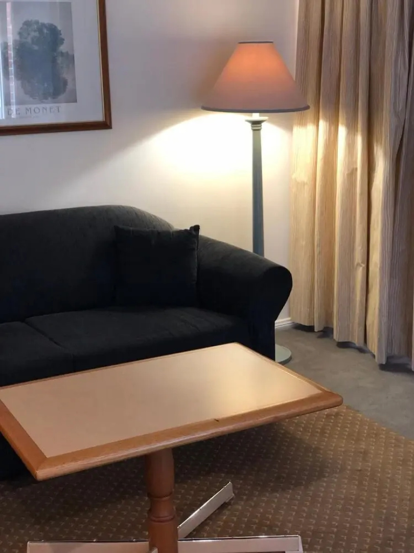 Young Federation Motor Inn