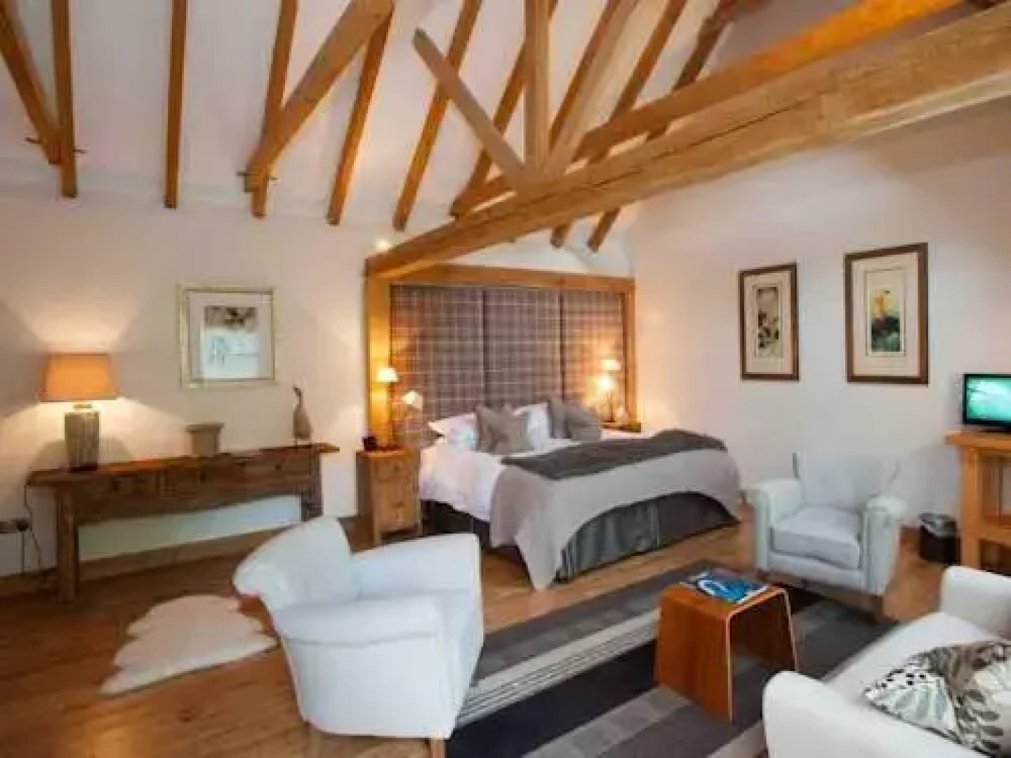 The Barn at Roundhurst