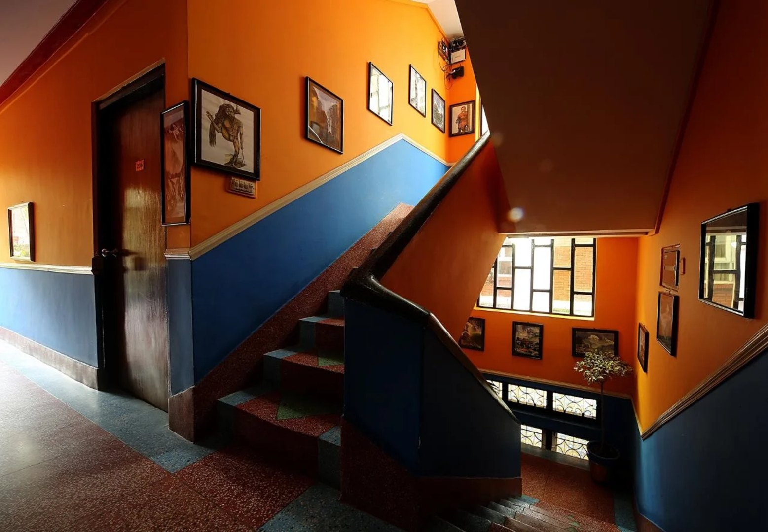 Shangri-la Boutique Hotel