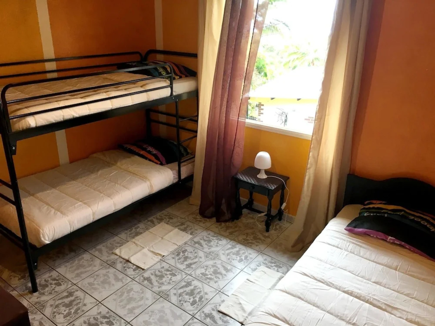 House With 2 Bedrooms in Le Tampon , With Wonderful sea View and Enclo