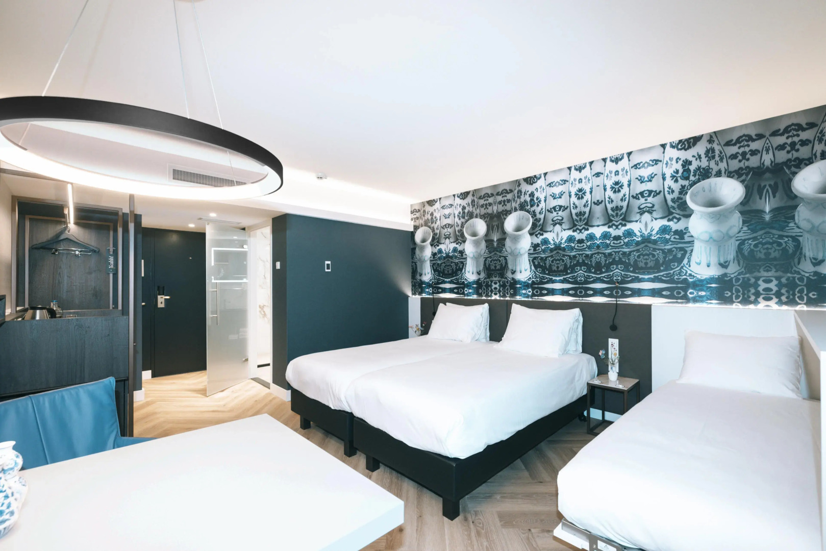 Golden Tulip Hotel Central