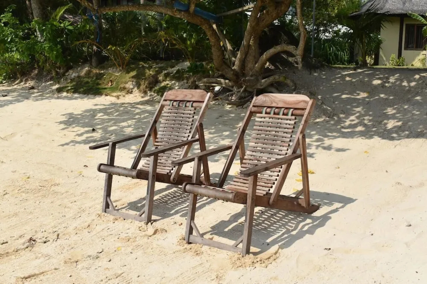 Jonas & Twins Resort