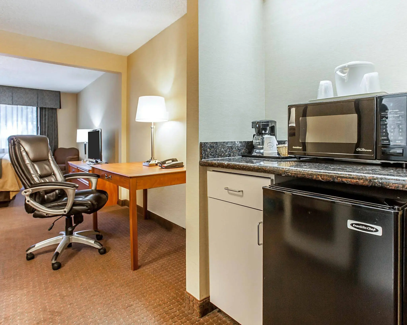 Comfort Inn & Suites Bothell - Seattle North
