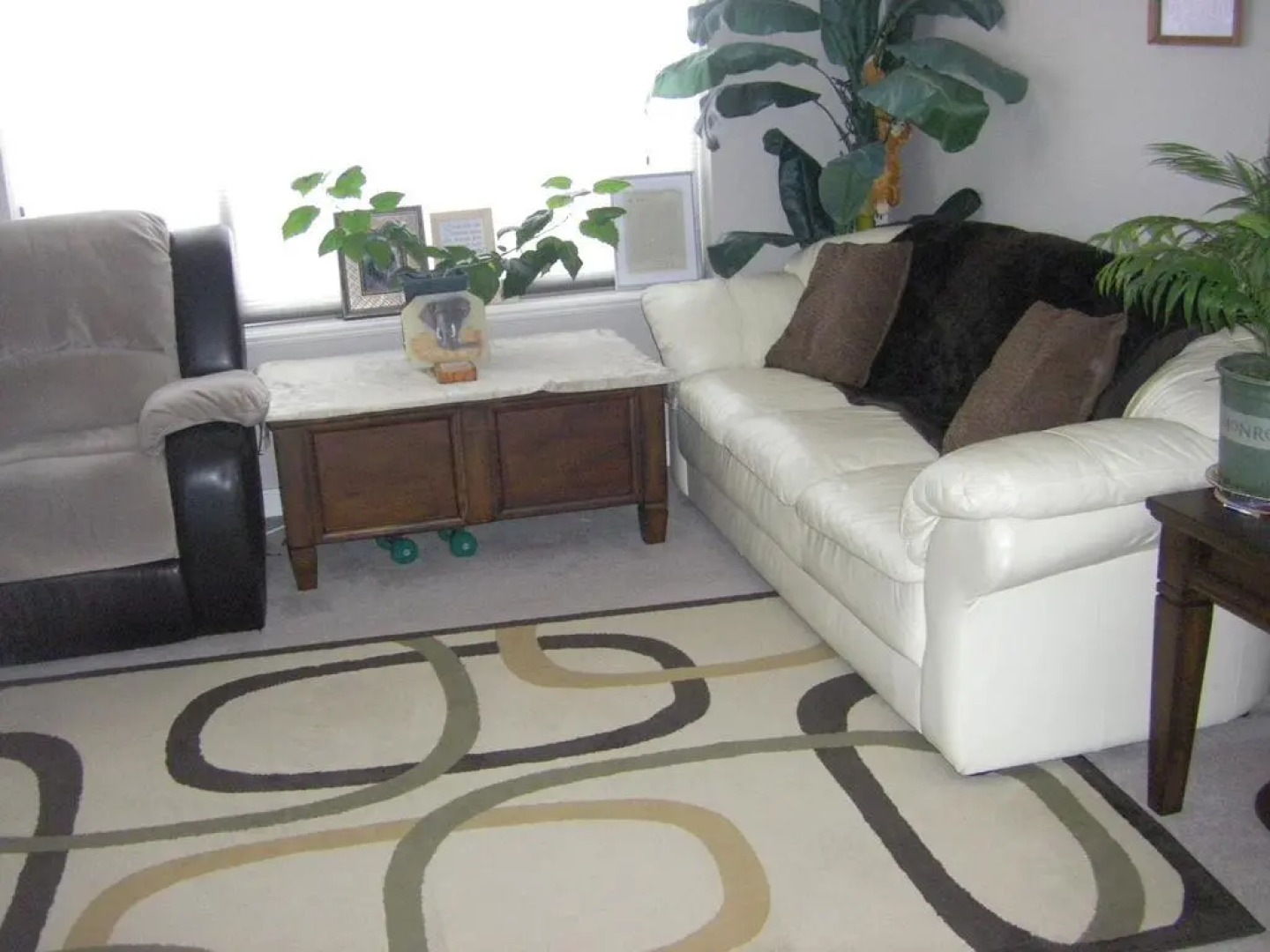 Aurora's Bed & Breakfast