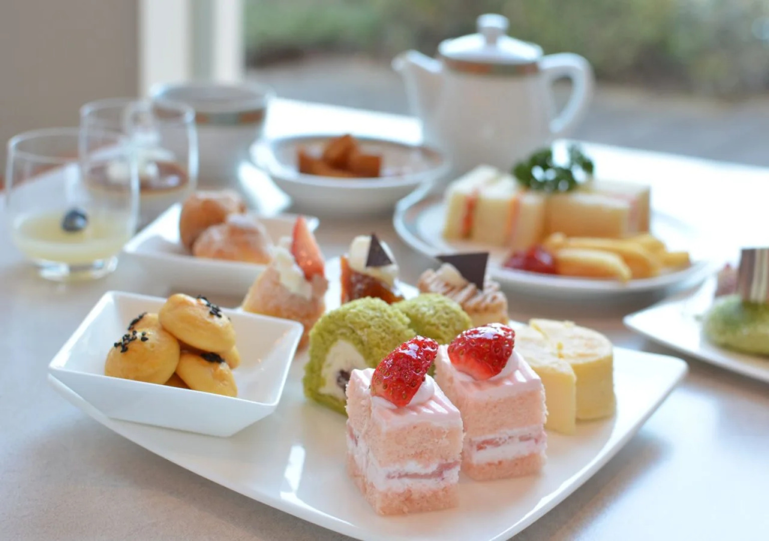 Okura Akademia Park Hotel