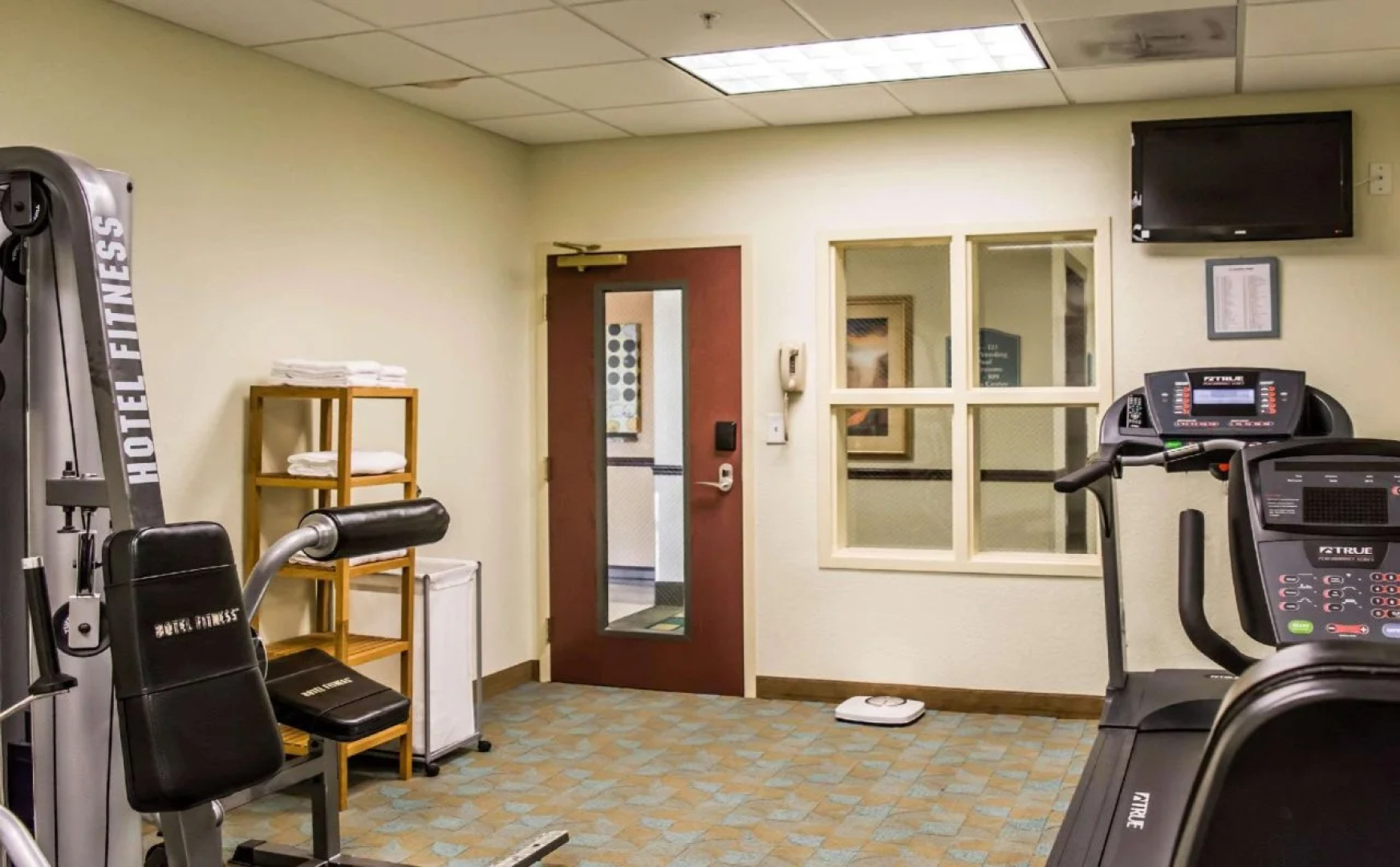 Comfort Inn & Suites Northeast - Gateway