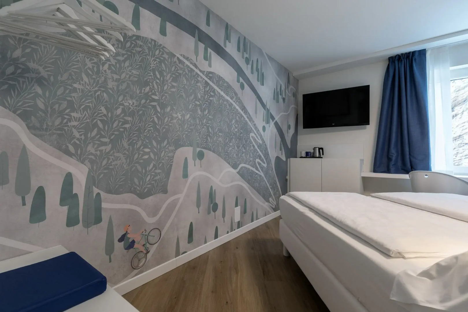 Hi Hotels Torbole Pool & Spa