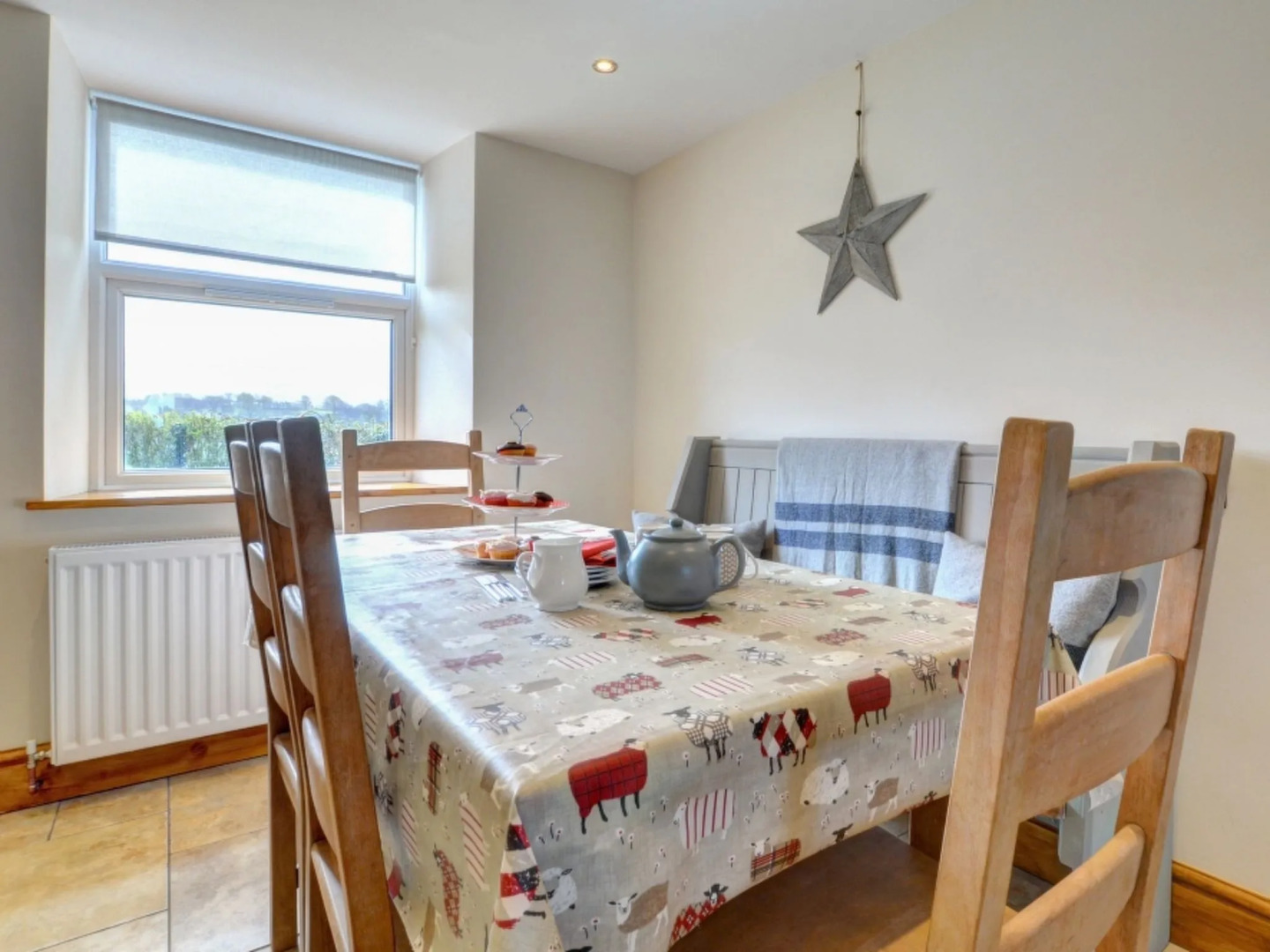 Holiday Home Ffermdy'r Bont