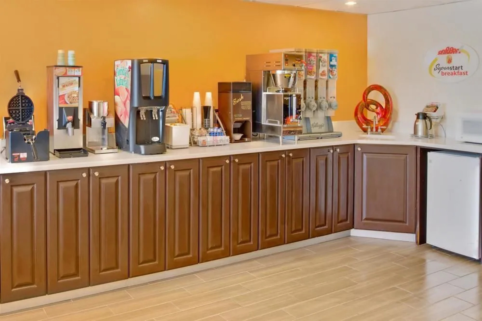 Super 8 By Wyndham Ogden