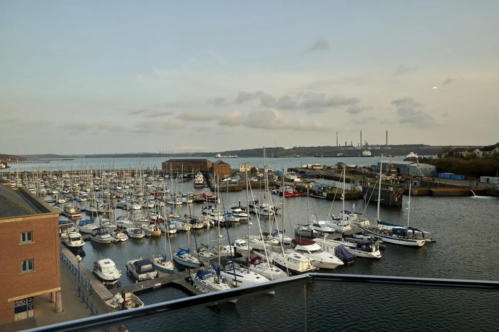 Tŷ Milford Waterfront