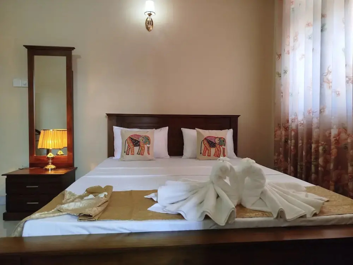 Cosy White Palace