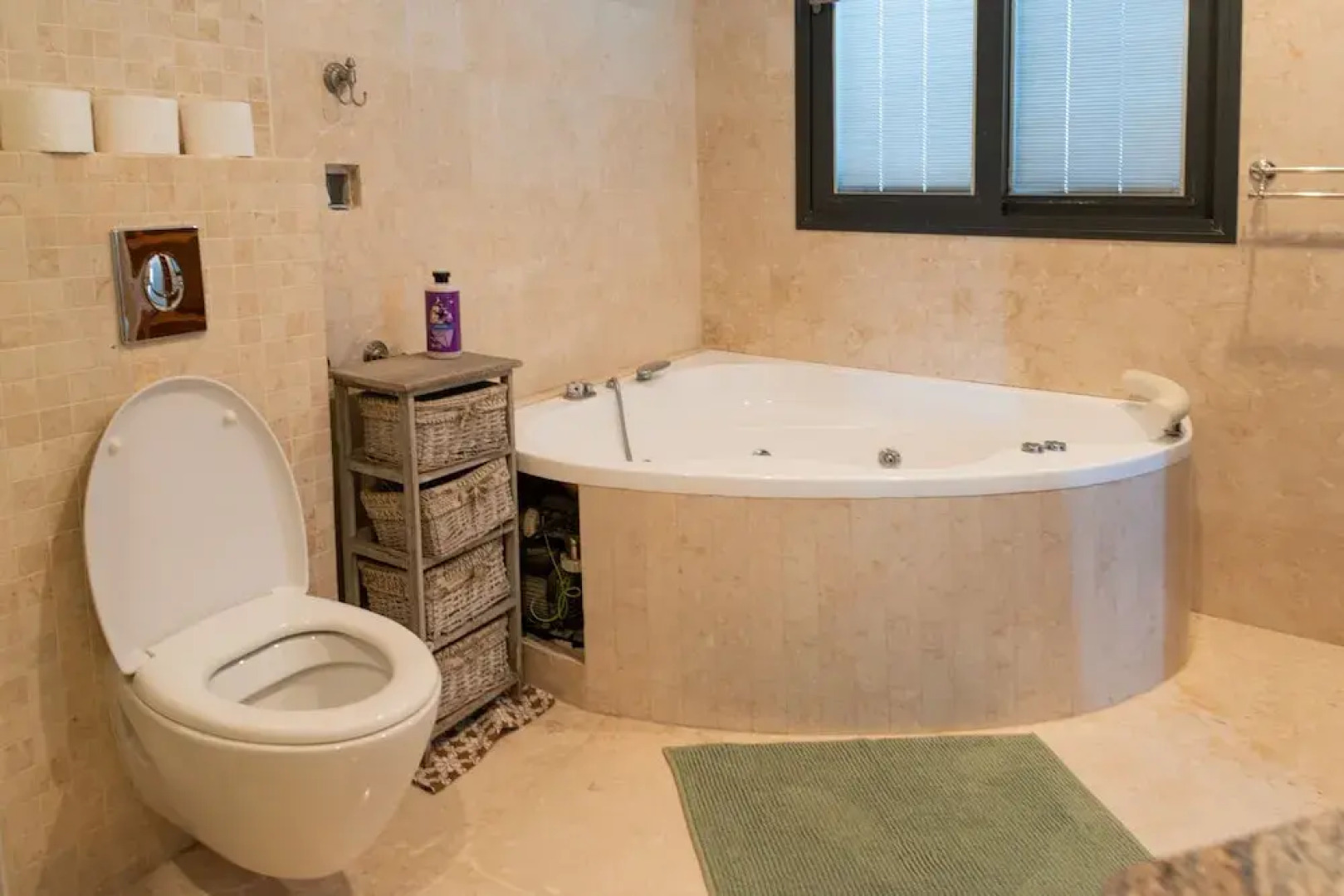 Grace Holon Villa & Pool