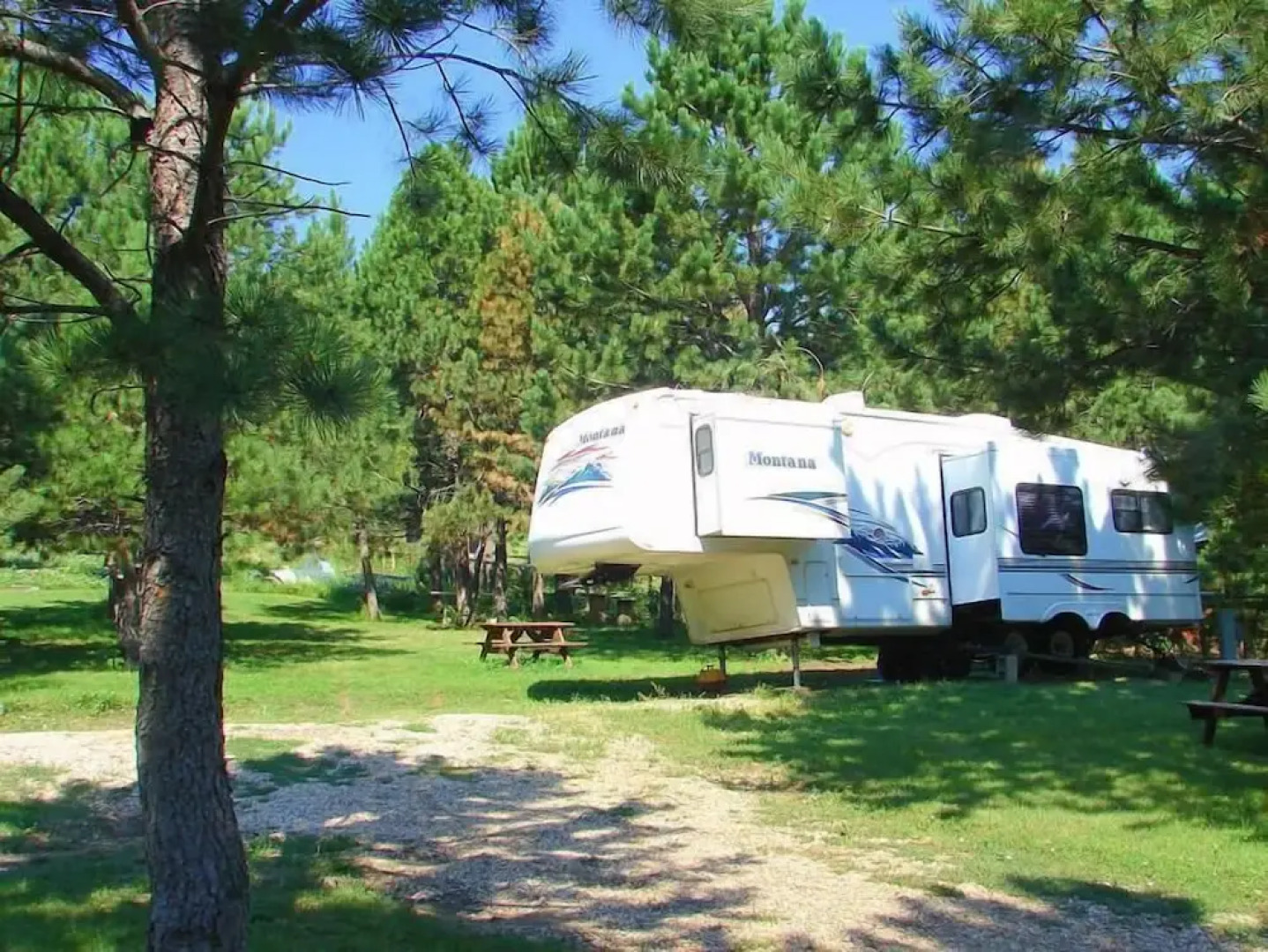 Rush No More RV Resort and Cabins - Campground