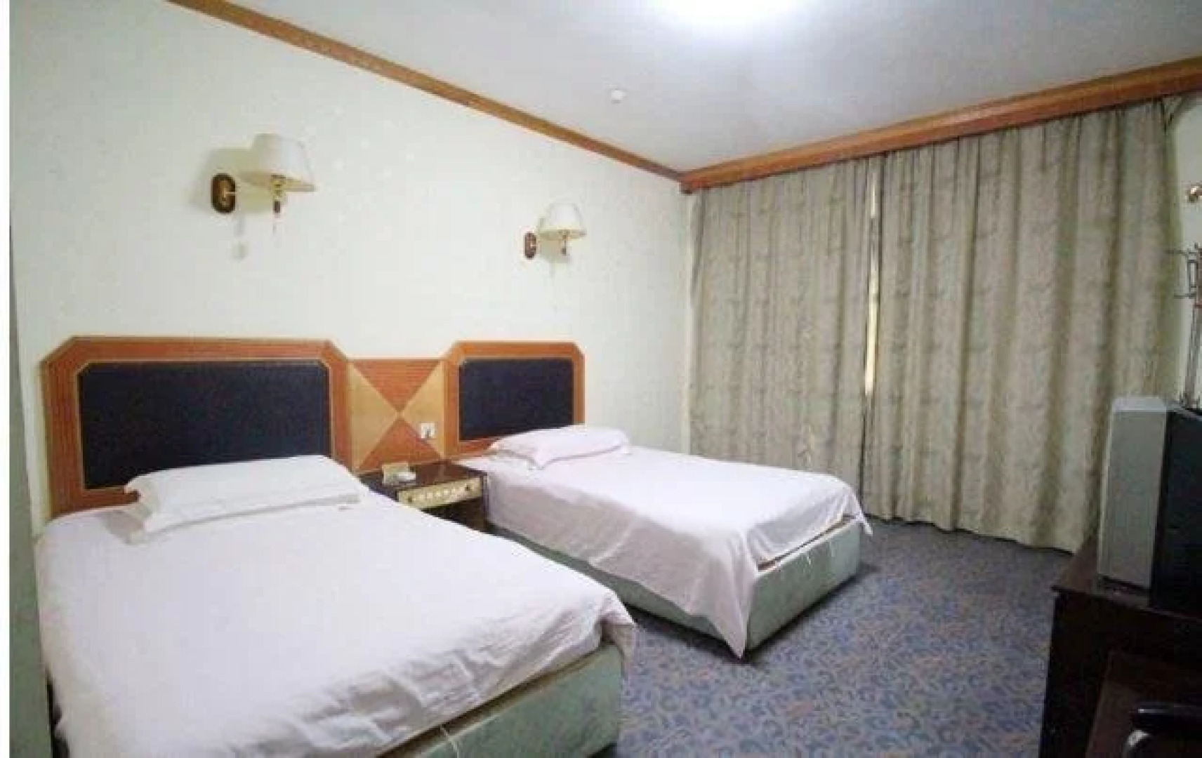 Jingdezhen Huadu Hotel