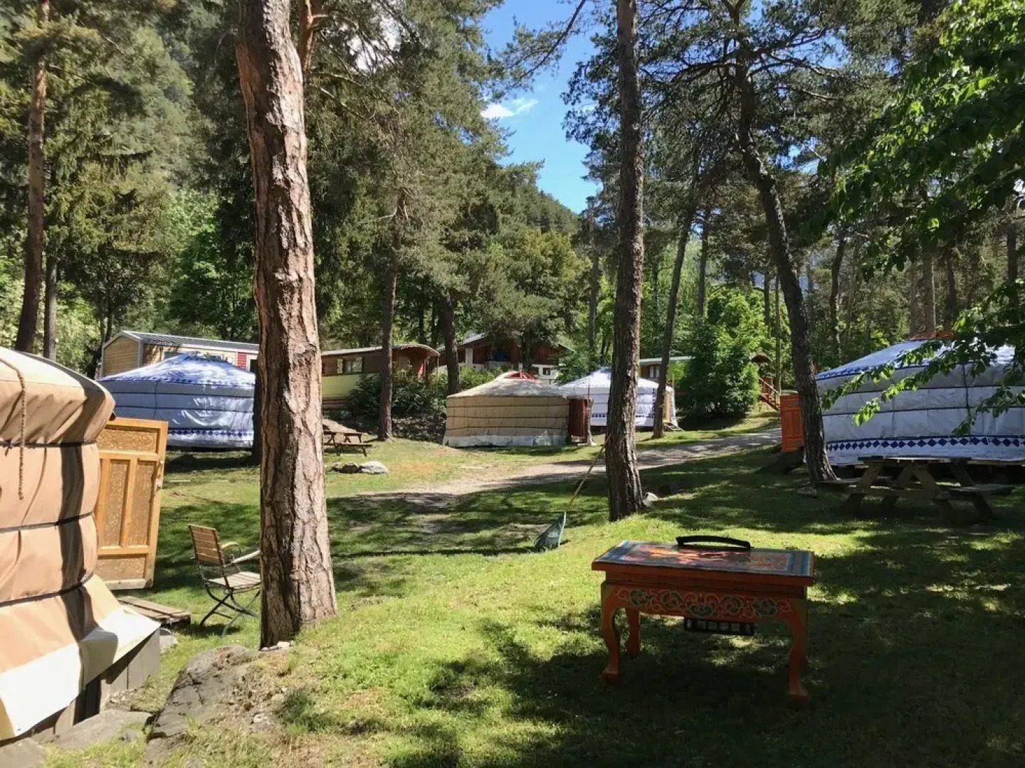 Yourtes Camping Le Reclus