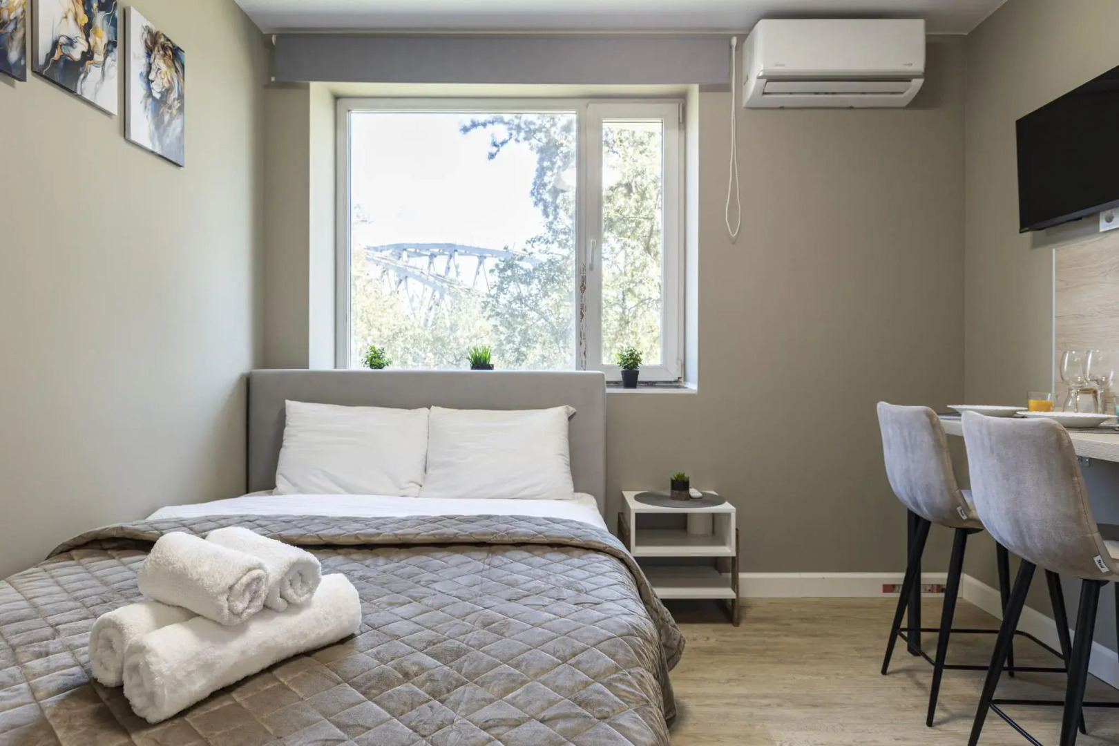 MOKO Apartments (МОКО Апартментс) на Большая Тульская 54