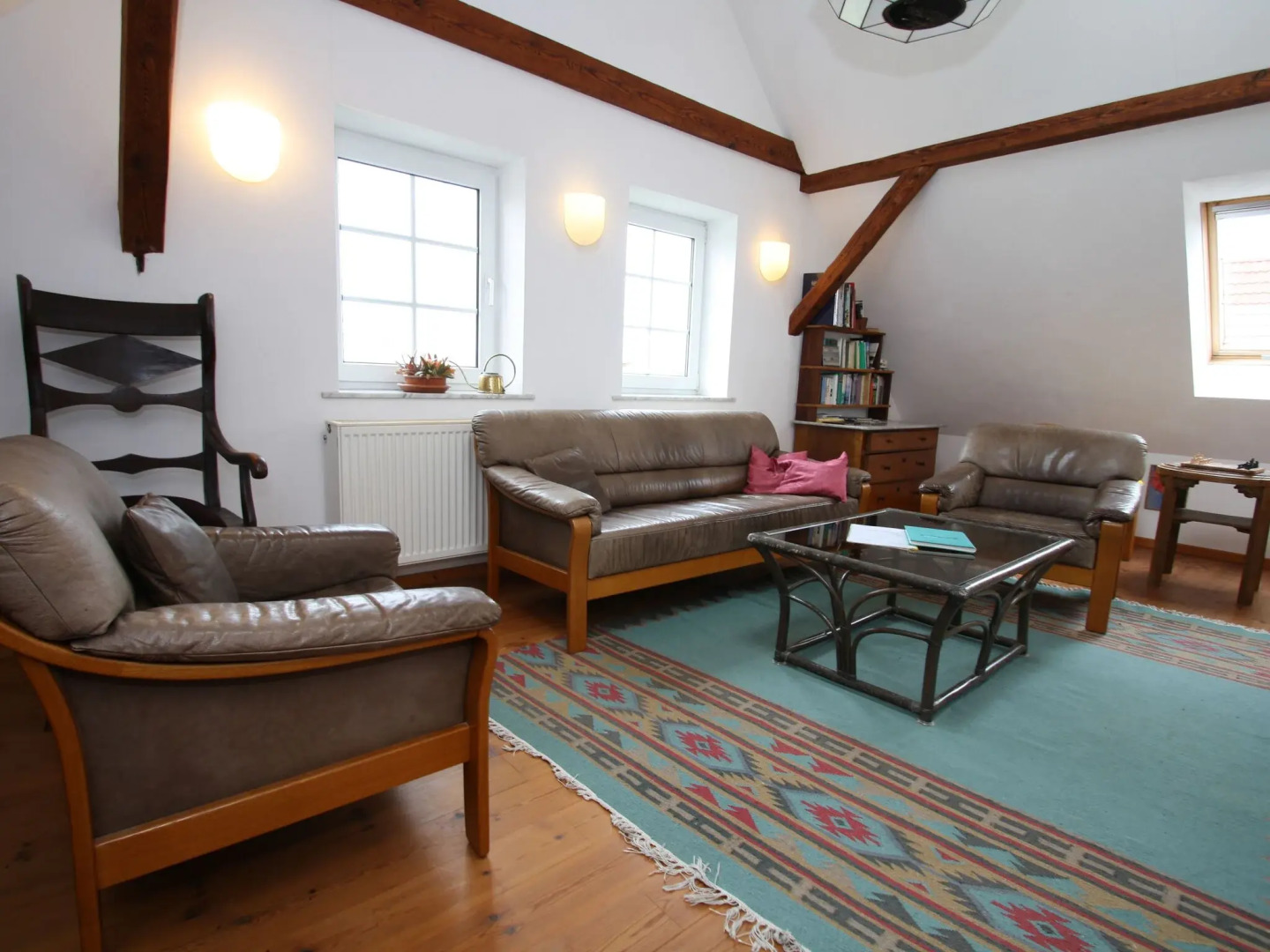 Cottage, Uppost in Upost