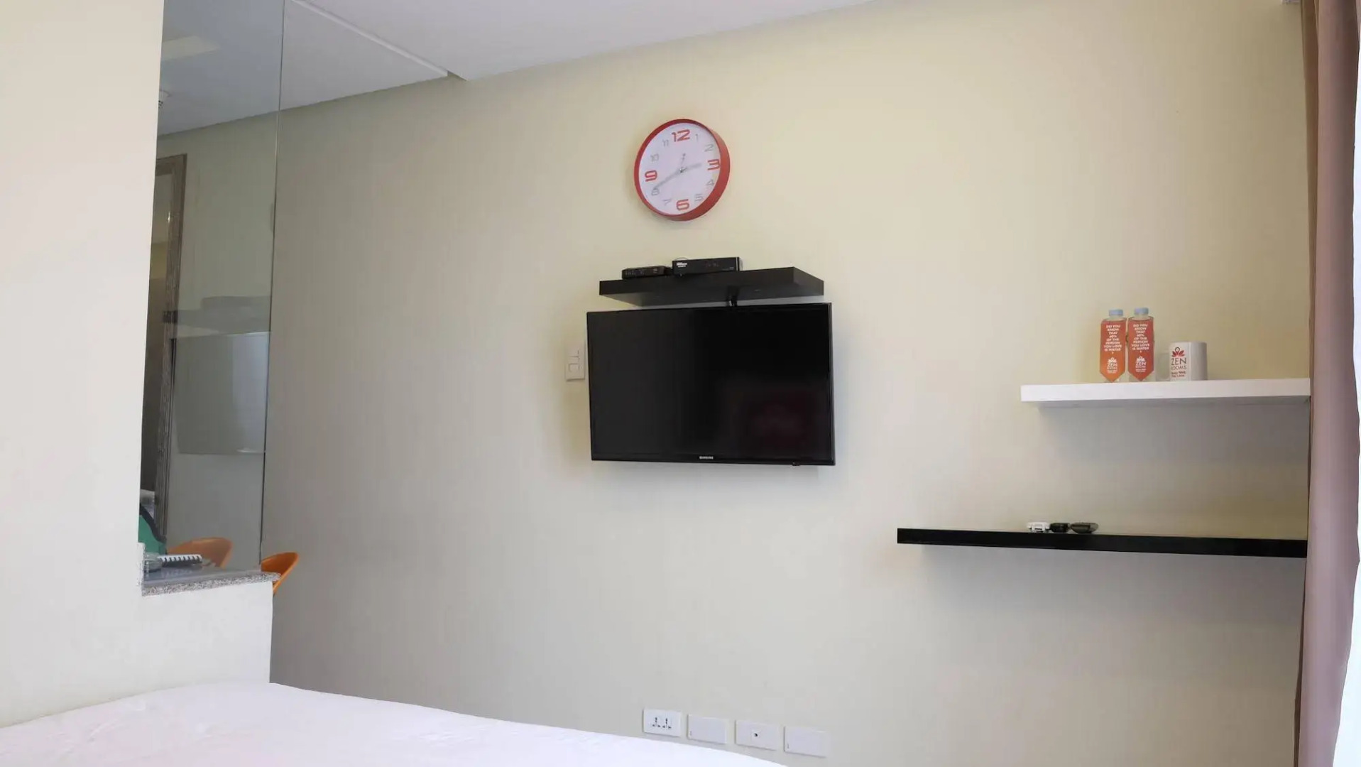 ZEN Rooms Malate Robinsons