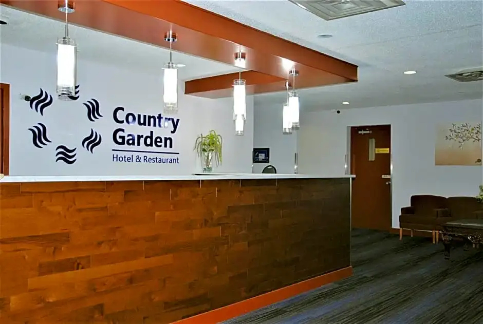 Country Garden Inn