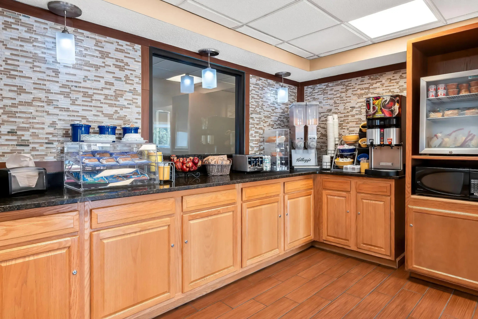 Days Inn by Wyndham Hillsdale