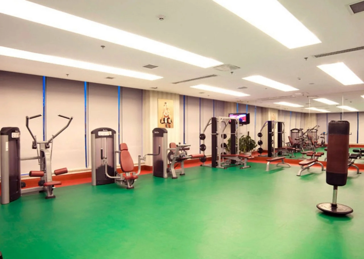 Ramada Plaza Chongqing West Hotel