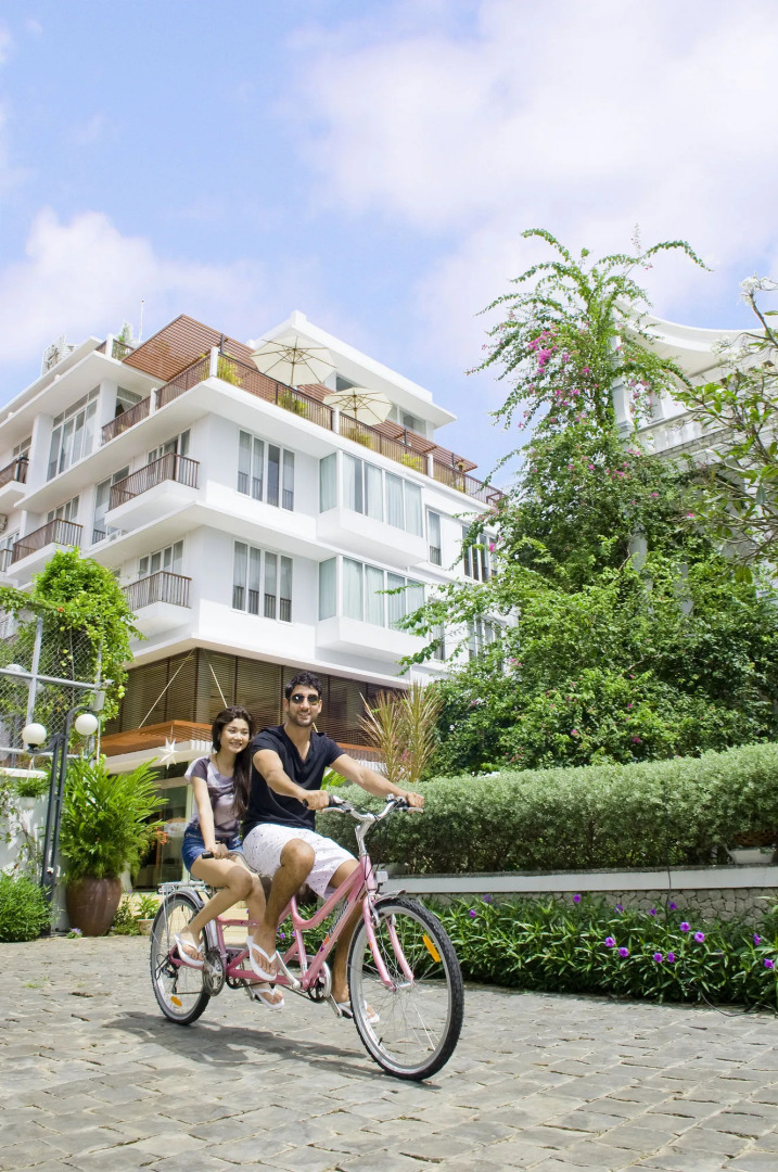 Valley Mountain Hotel