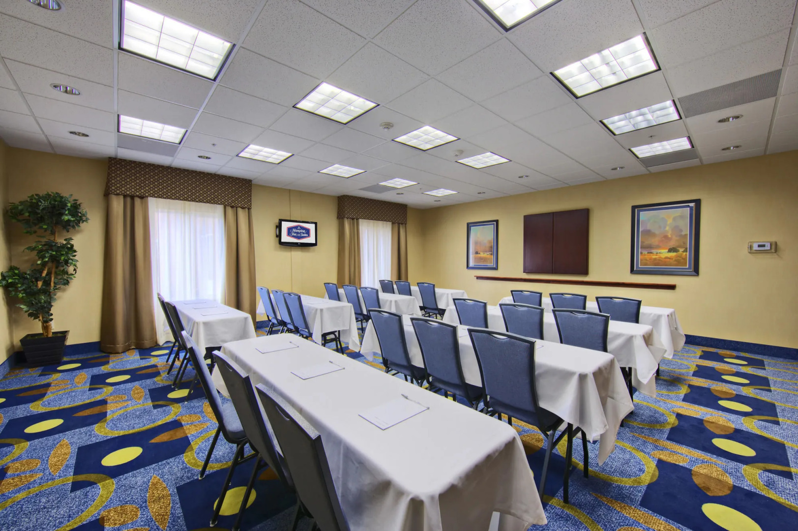 Hampton Inn & Suites Ridgecrest