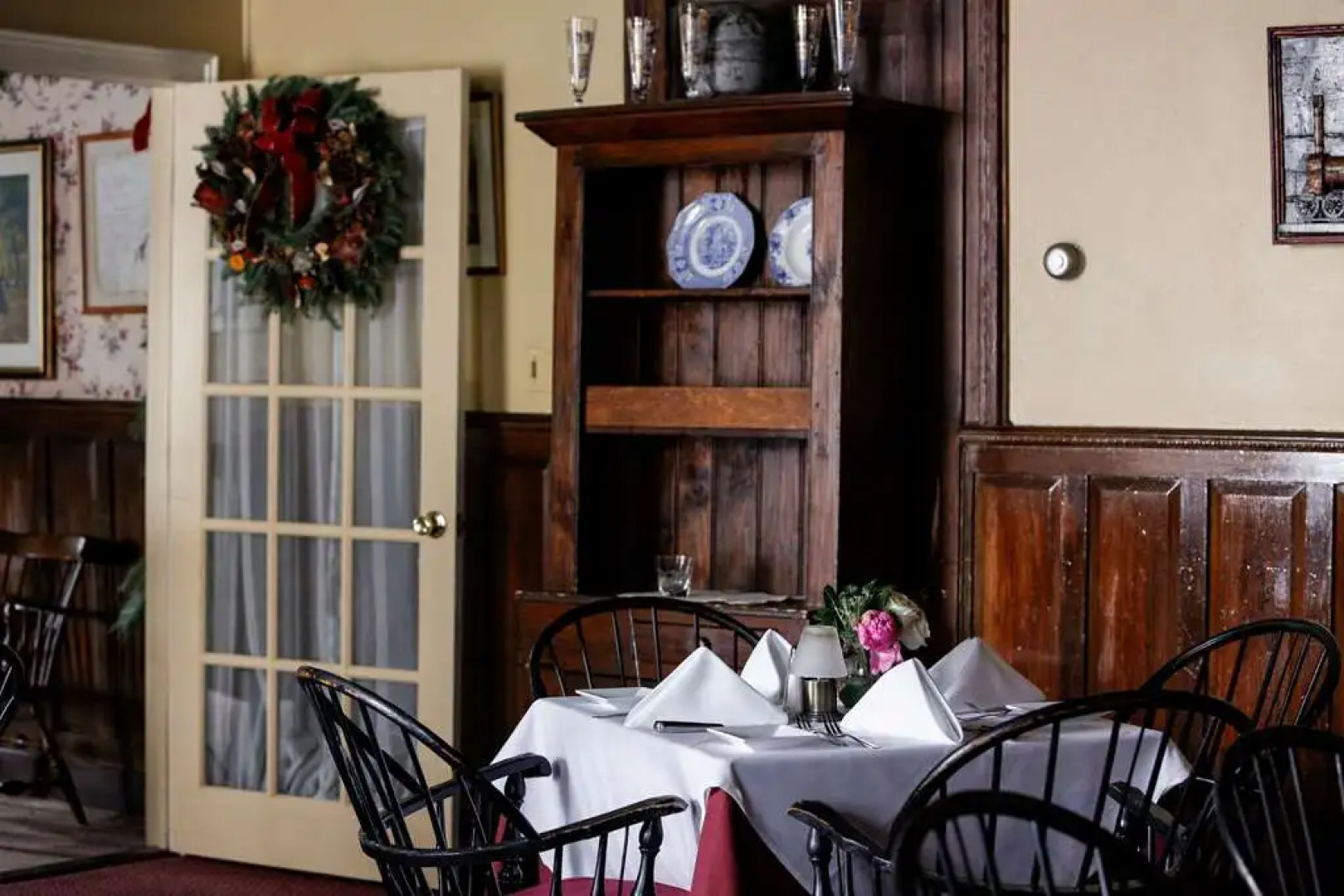 Beekman Arms and Delamater Inn