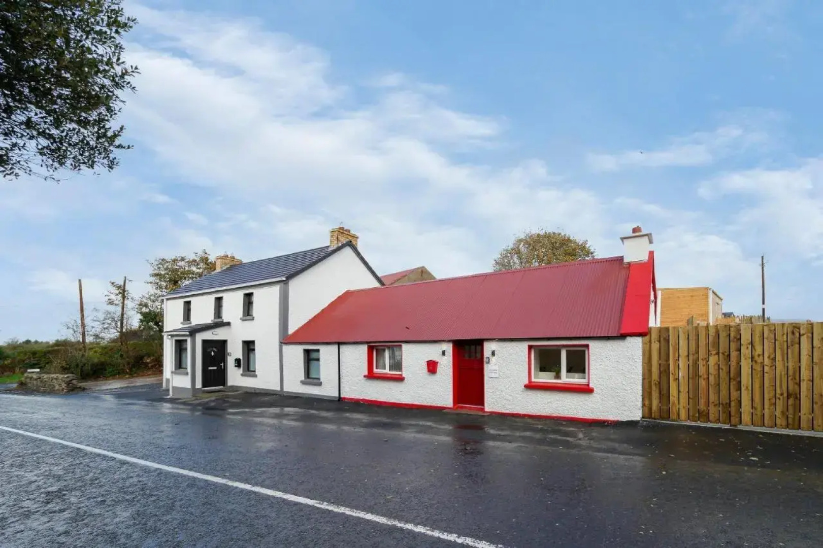 NEW Glenside Abbey sleeping 7 guests