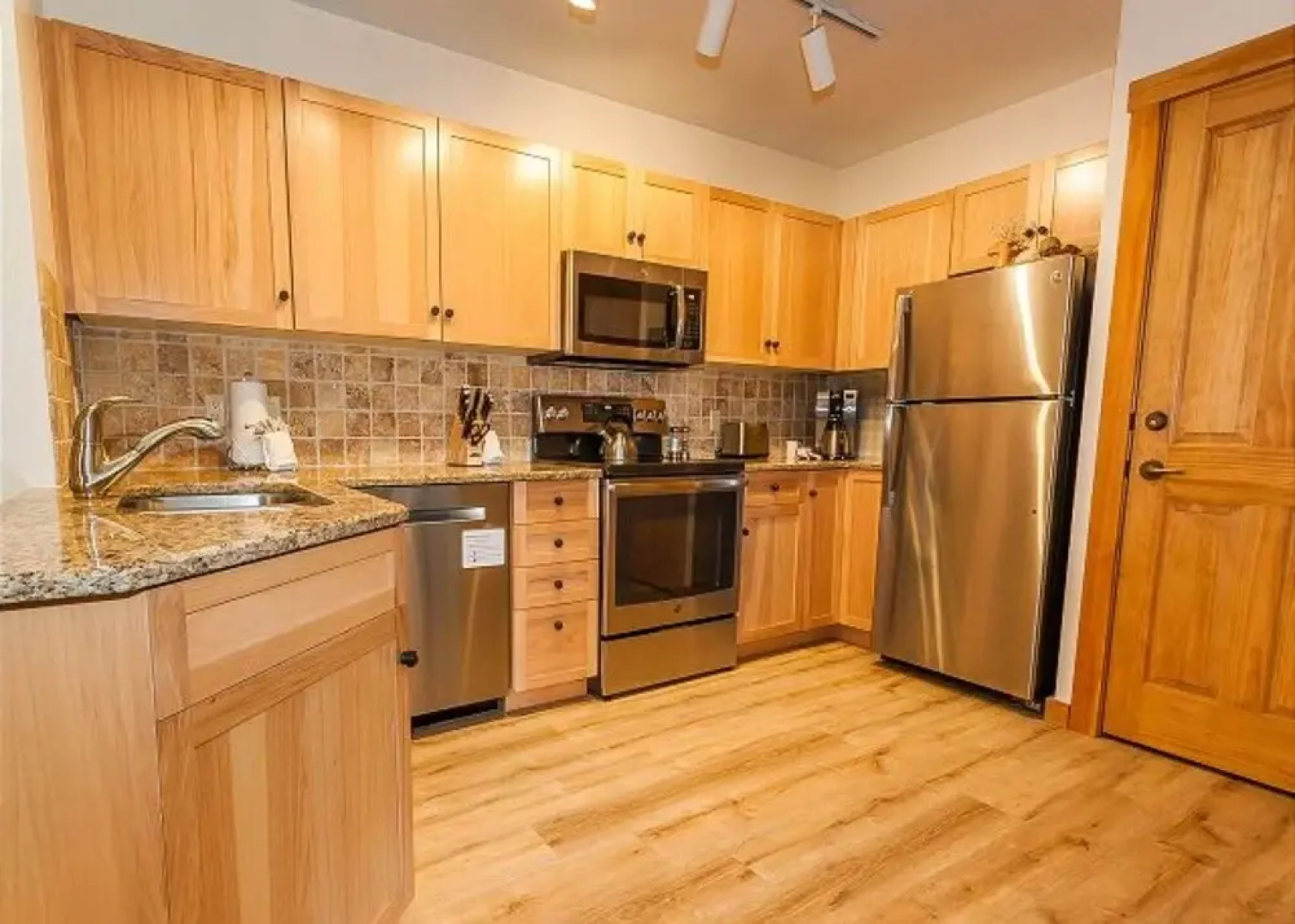 Buffalo Lodge by Summit County Mountain Retreats