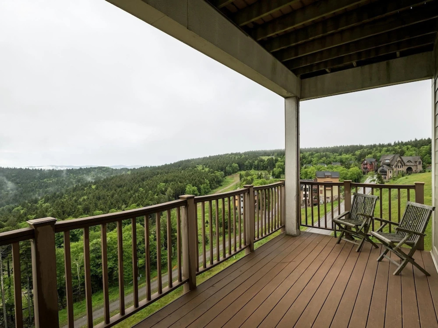 6br: Soaring Eagle 204