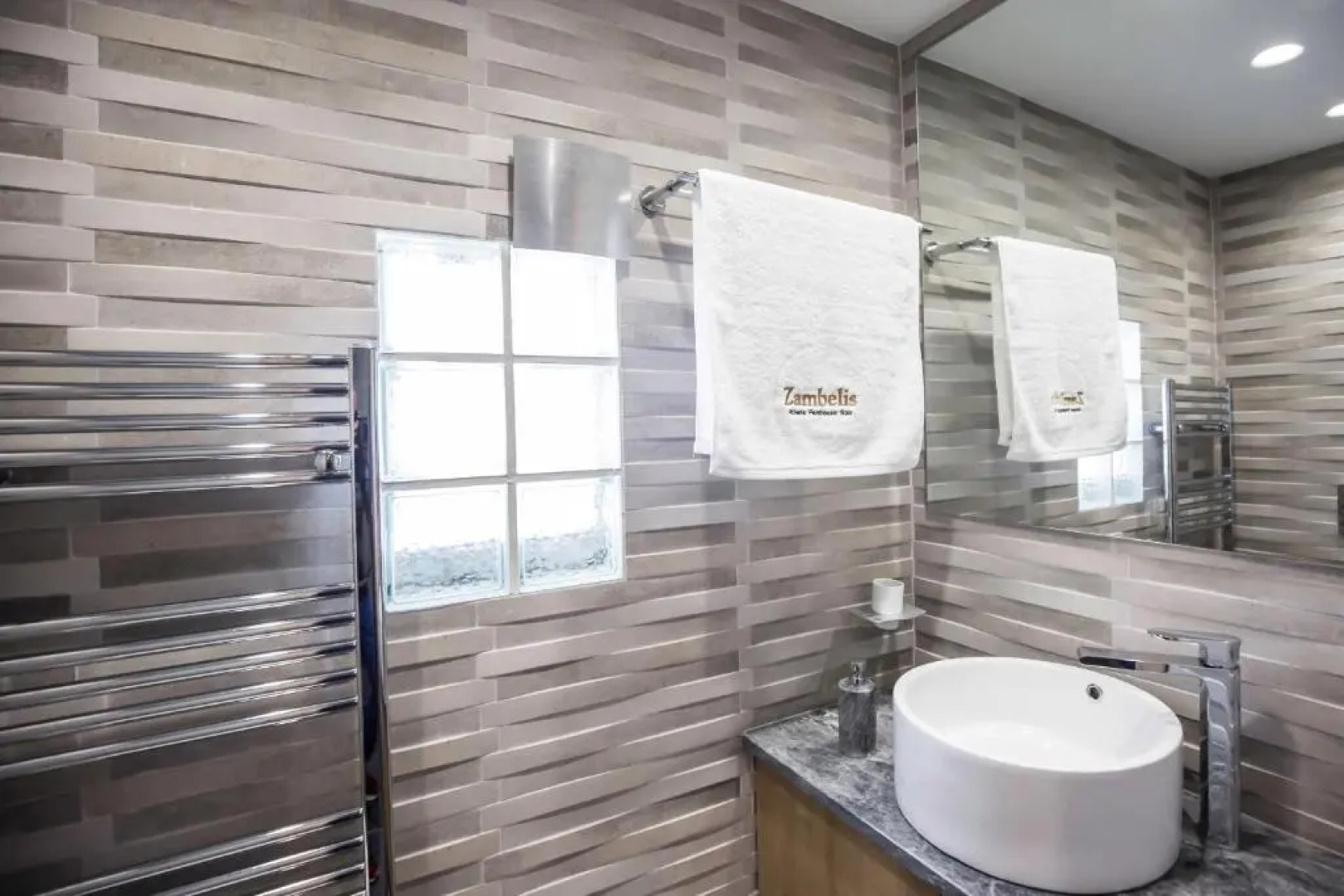 Zambelis Athens Penthouse Spa