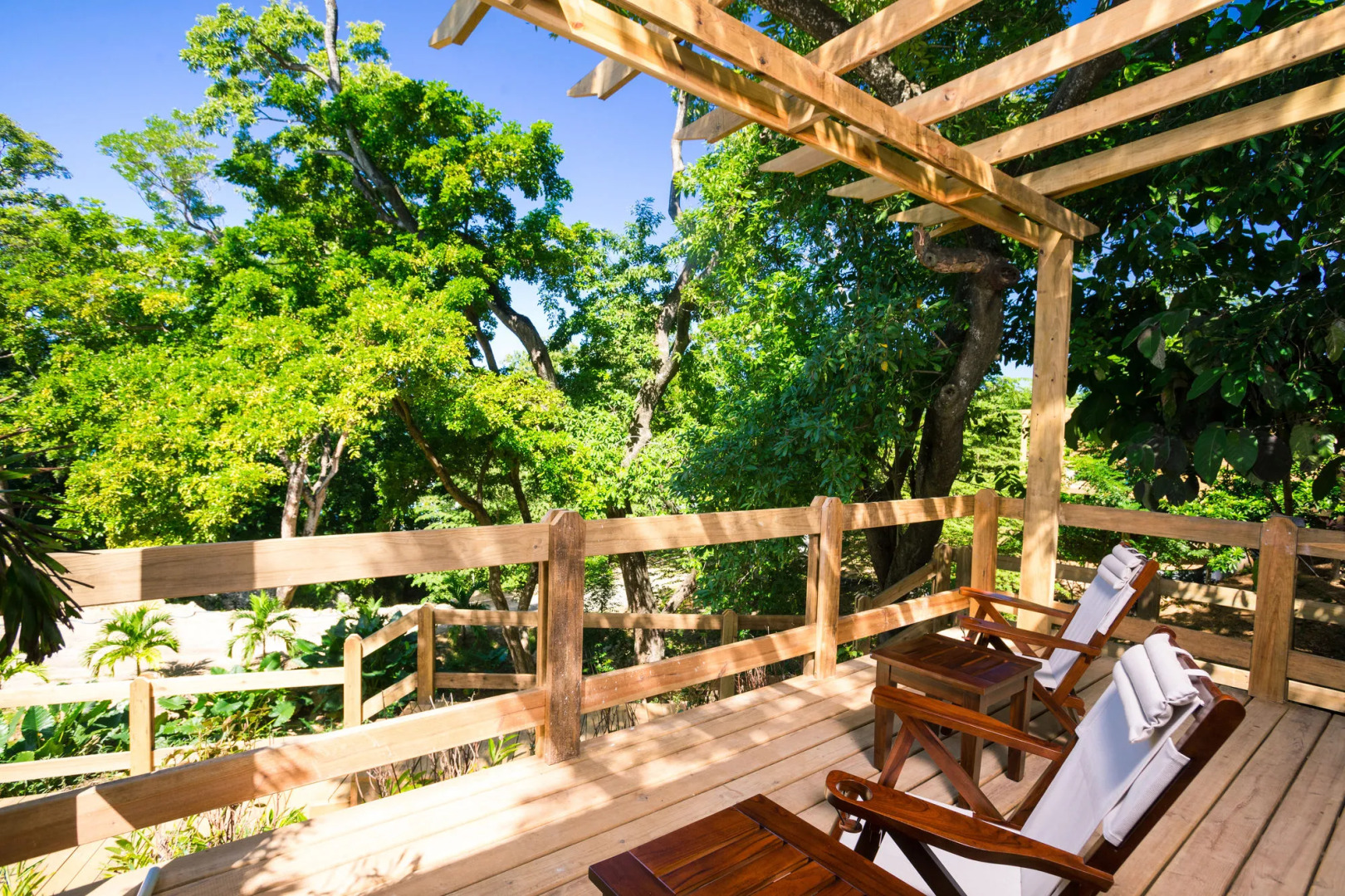 Grand Roatan Caribbean Resort