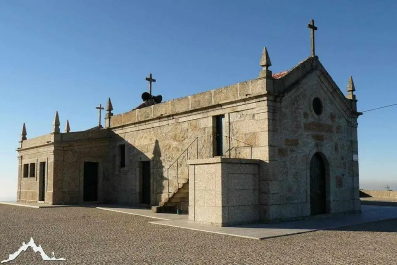 Casa do Tanque Camélias de Basto