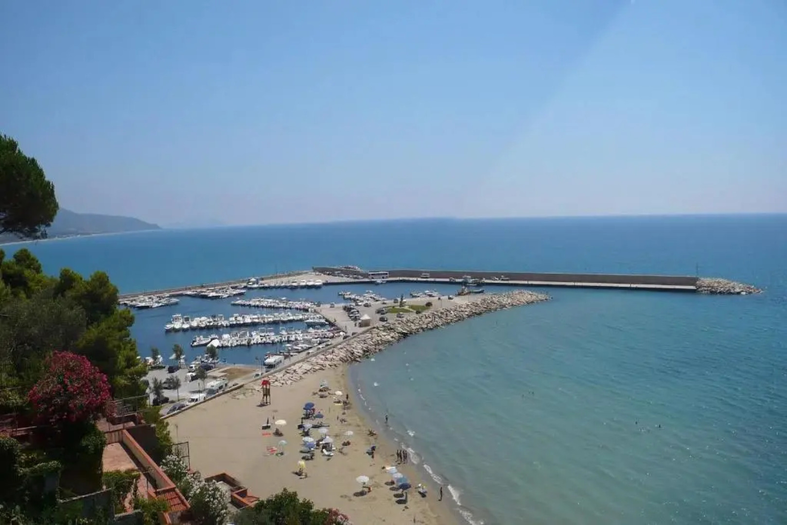 Local Stone Cottage With Shared Pool