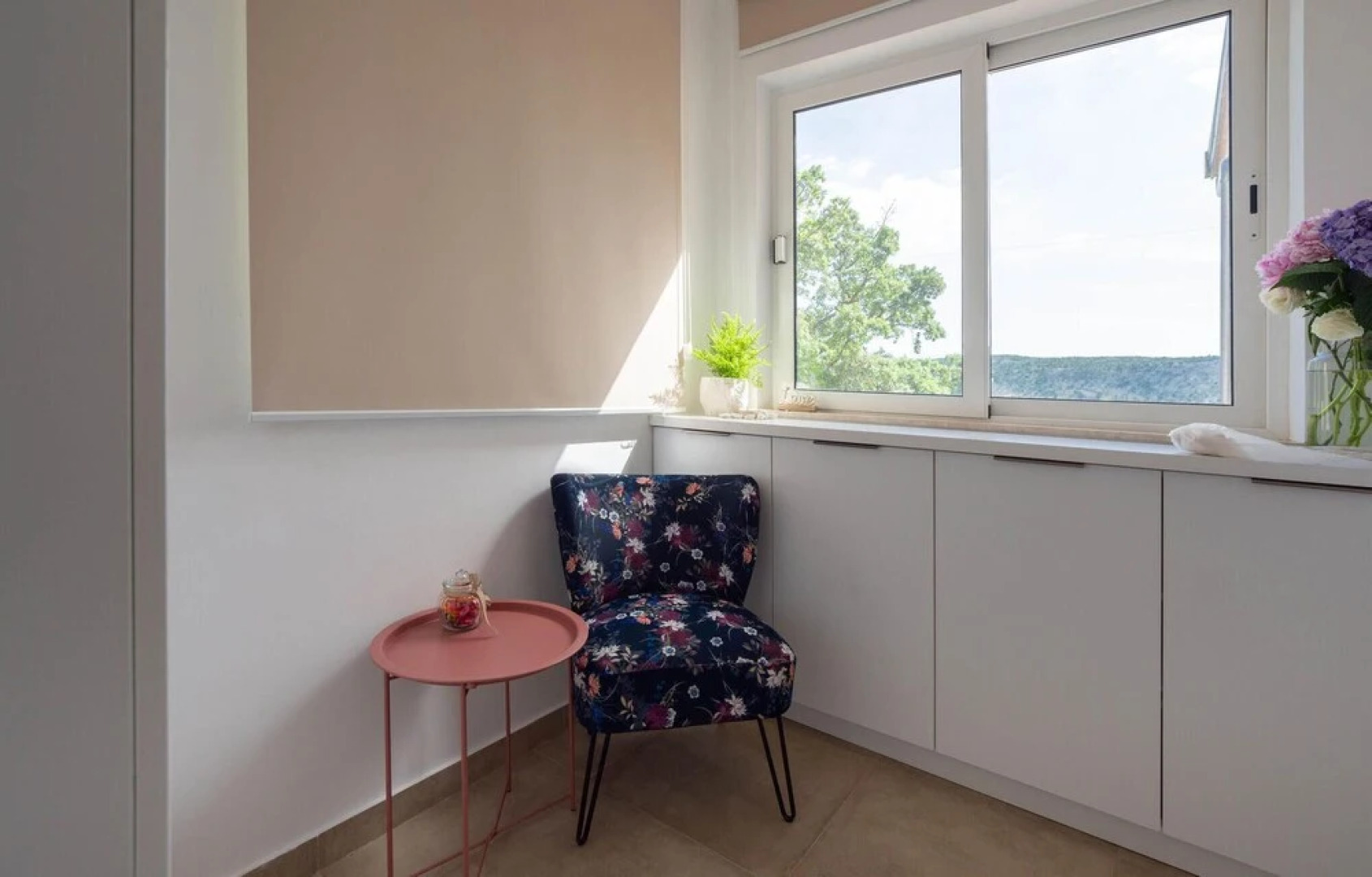 Stunning Home in Srinjine With 3 Bedrooms, Wifi and Outdoor Swimming Pool